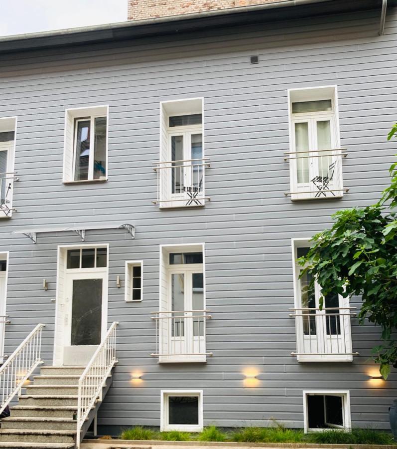 Living At Saarpartments - Adultsonly - Business & Holiday Homes With Kitchen For Long- And Short Term Stay, 3 Min To St Johanner Markt And Points Of Interest Saarbrücken Eksteriør bilde